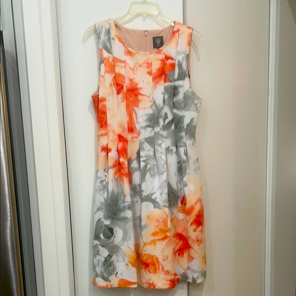 Vince Camuto Sleeveless White and Orange Midi Sundress